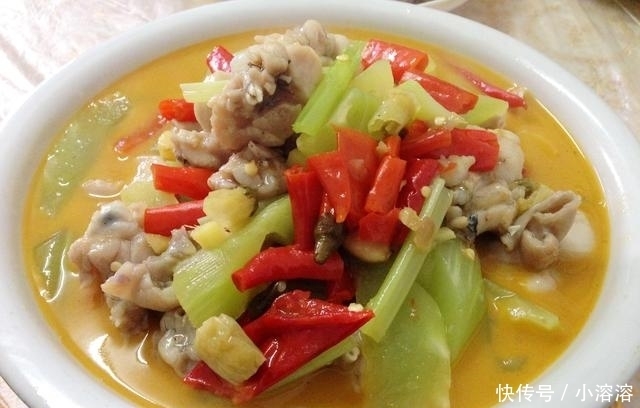 家人特别喜欢的美食,简单炒炒吃着很过瘾,招待客人也不错很美味