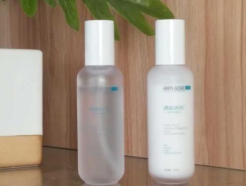 保湿|水乳什么牌子好？水乳“红黑榜”大pk，到底谁才是真正的赢家？