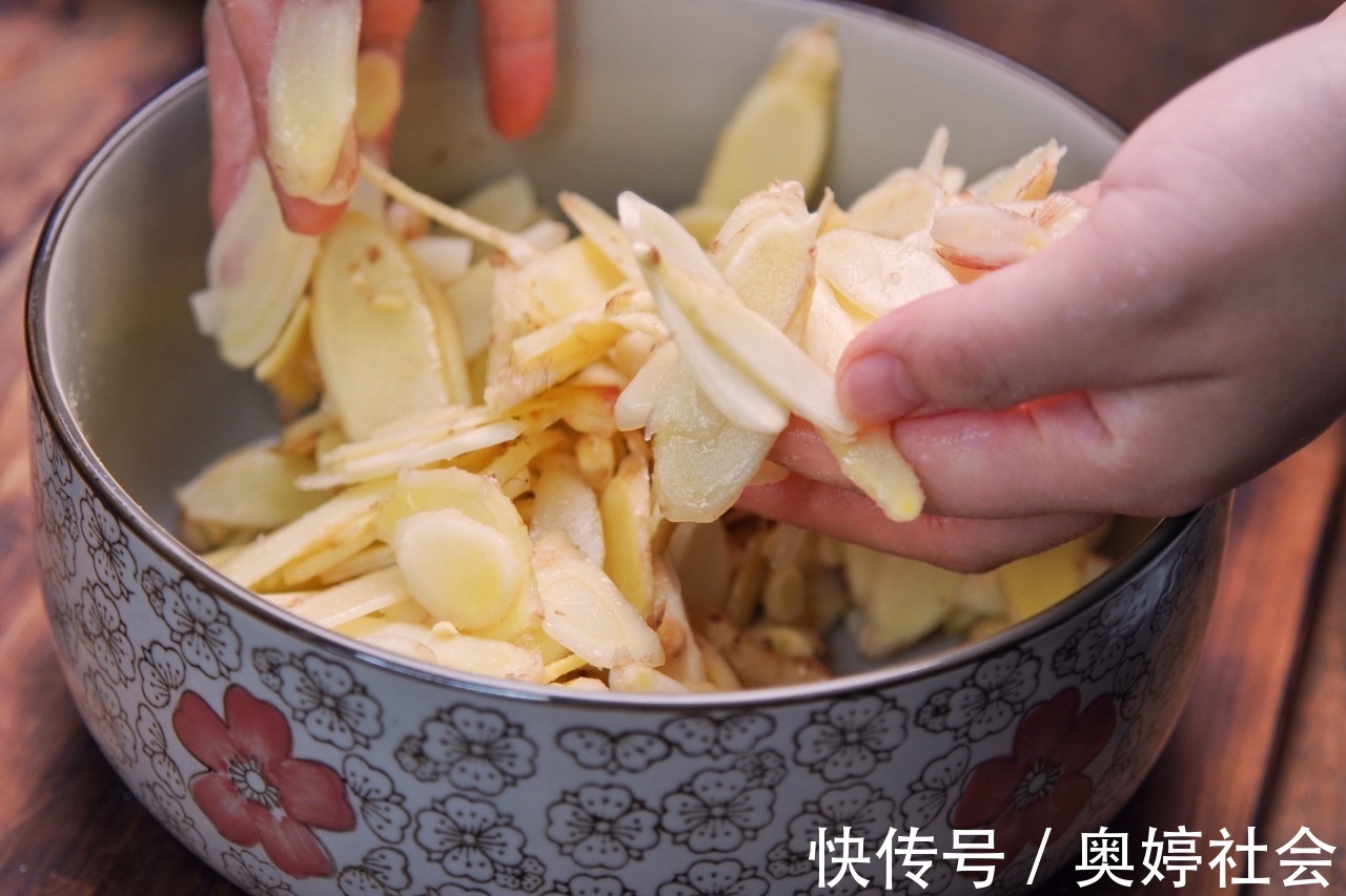 糖醋酸甜仔姜|在家制作糖醋酸甜仔姜，美味可口，营养健康