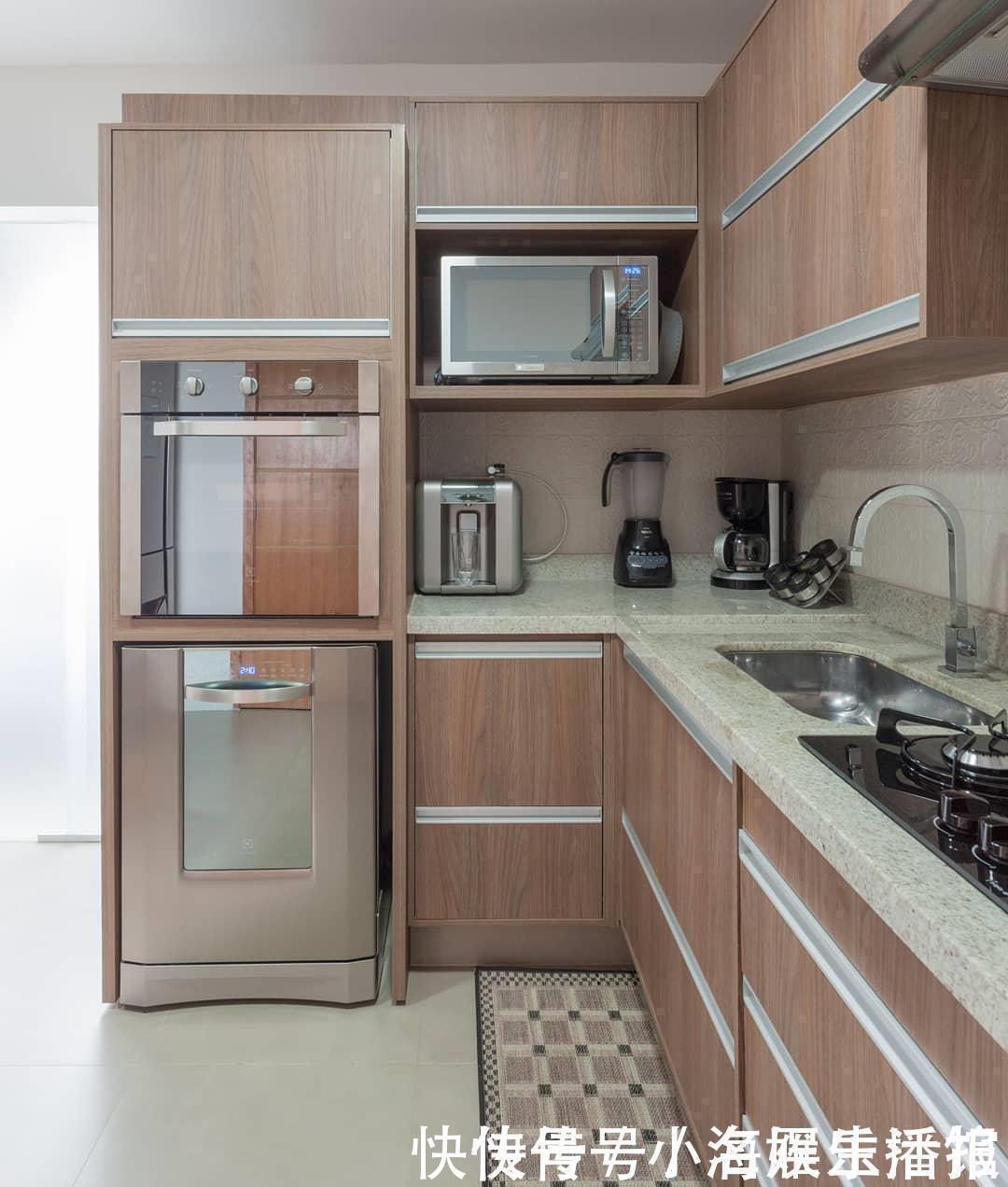 微波炉|钱要花在刀刃上!拿厨房来说,橱柜上这6处,真的不值得花钱!