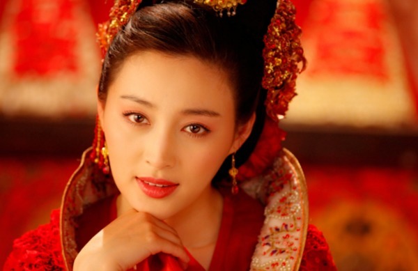 猪肉|海瑞一生娶三妻，73岁纳了第二个小妾，为何还说他穷到买不起猪肉