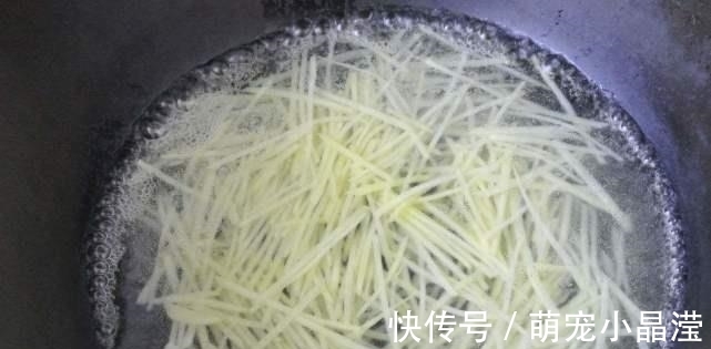 秋天|秋天少吃鸡鸭肉，多吃它，维C是苹果10倍，肠道干净，家家买得起