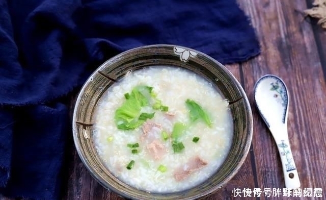 人参香|失眠的人要多喝“它”，坚持一个月，晚上睡得香睡得稳，一觉天亮