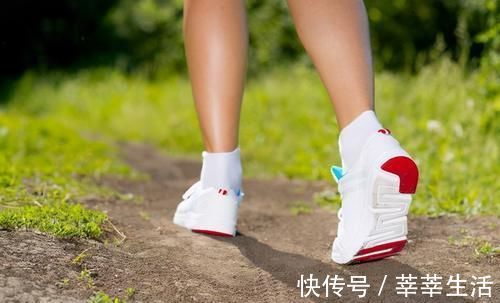 多走路还能延寿?医生:走对了才行,四个雷区要避开
