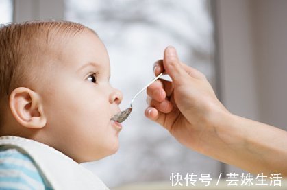 喂奶|宝宝拒绝奶瓶奶嘴怎么办?这几招帮你轻松应对