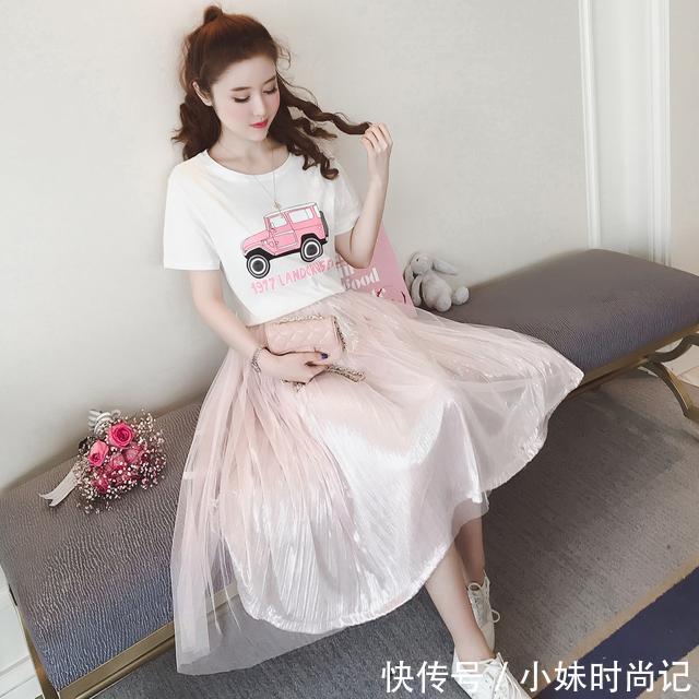 蕾丝 时髦减龄美裙相伴,你的青春“我”做主