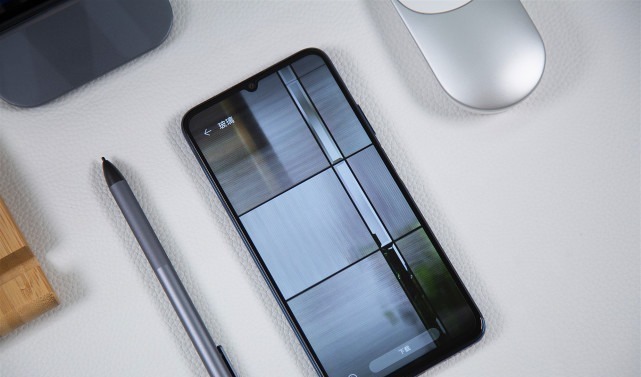 手机|期待值超高的荣耀巨屏手机,如今跌至新低价,或要遗憾落幕