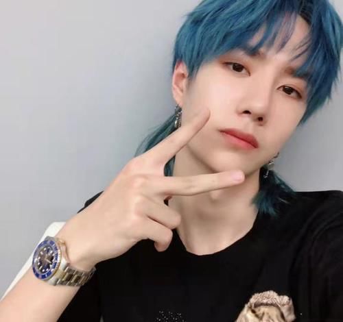 蔡徐坤|“掃娘風(fēng)暴”后，《快樂大本營》將被改版，丁程鑫能否繼續(xù)主持？