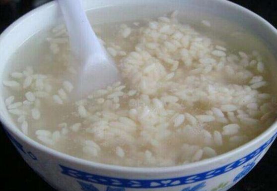 奶奶用了30年酿醪糟的配方，比外面卖的还好喝，只因加了“它”