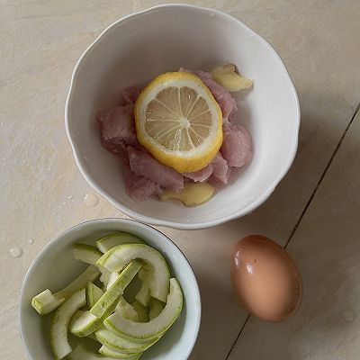 鸡蛋黄|猪肉蛋黄米糊