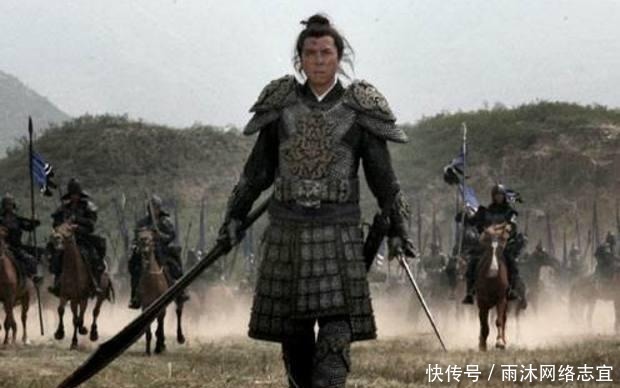 壮士#隋唐时代的一把赫赫有名的宝刀,刀身奇特,可连人带马一起劈落