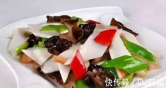 心血管疾病|黑木耳好吃却不能瞎吃,吃黑木耳有一大禁忌,现在知道还不晚