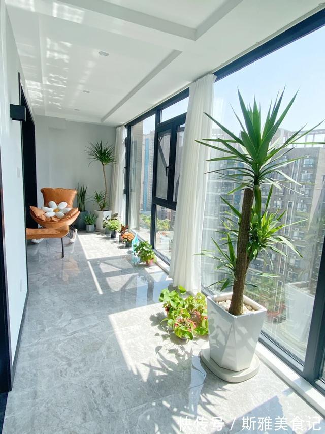 客厅|看到她家，才知道什么叫简约大方，漂亮有格调，是被人羡慕的样子