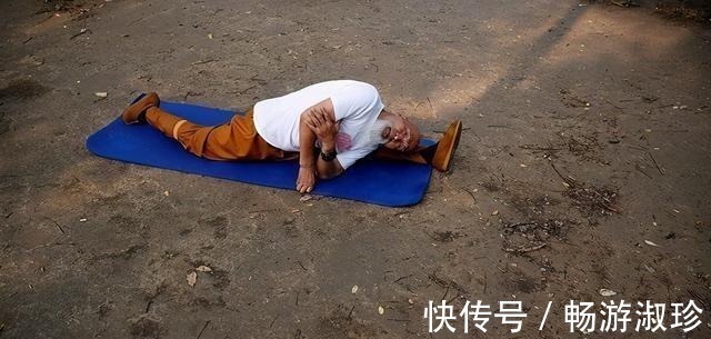 李连贵&李连贵:掰断关节练缩头功,身体可缩到孩子般大小,可惜没徒弟