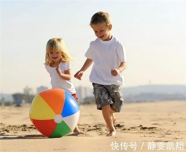 孩子|这篇小学生作文火了!短短两句话,竟“解开”了困惑几代人的问题