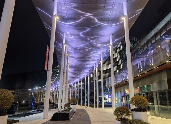 龙湖金融岛|星光璀璨!带你逛夜幕下的龙湖金融岛