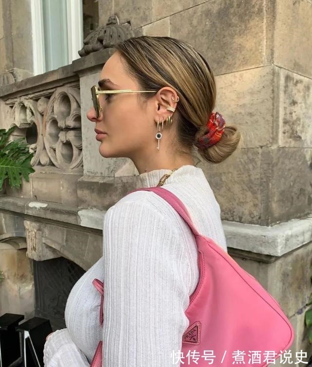 tote 今年最时髦,有个性的包包!今年最时髦,有个性的包包!