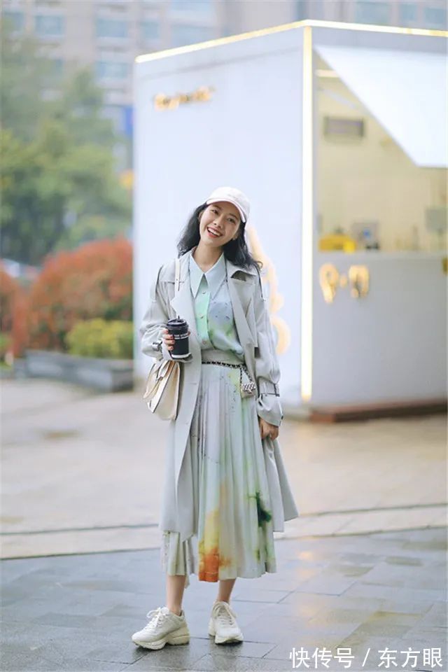 初秋|衣不在多在精，真正聪明的女人，秋天这几件够了，简约气质又高级