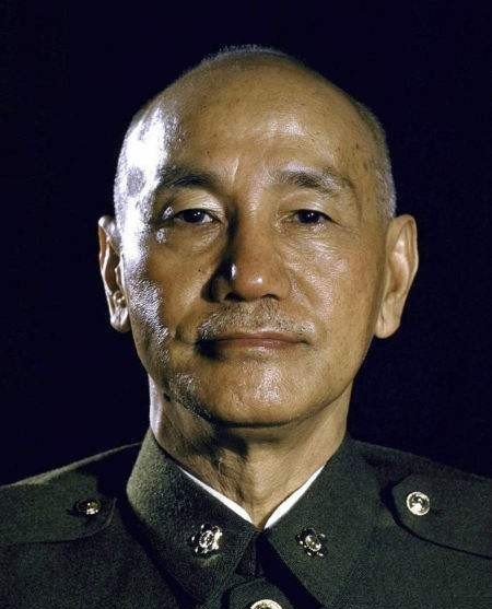 到底|抗美援朝战争中,志愿军司令陈赓奉命紧急回国,到底发生了什么?