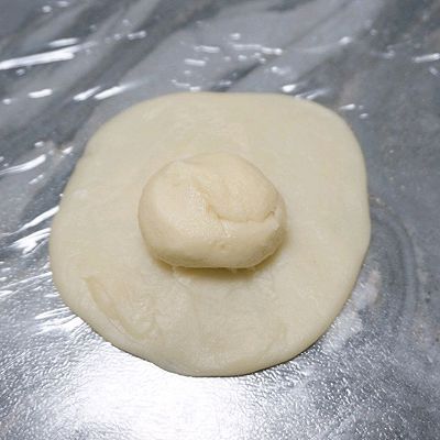 猪油|榨菜咸蛋黄鲜肉月饼