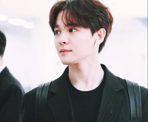 说服力|尤长靖称因排名第九要更努力也更辛苦,可他的身材那么没有说服力