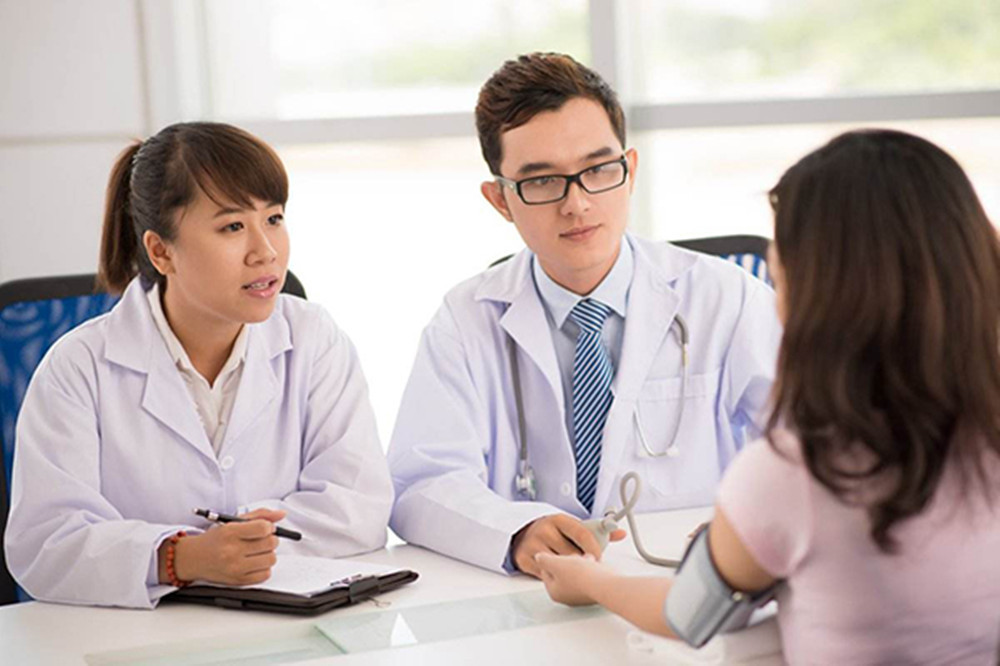 gt|医生以下“硬核问题”,产妇害羞不想答,别丢了面子再丢里子