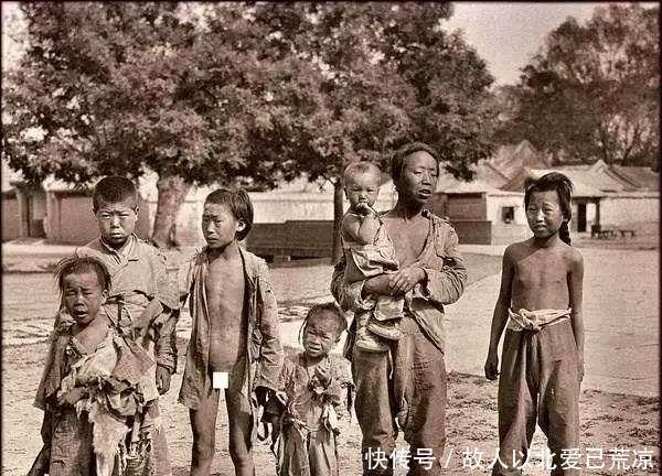 原因|被再被电视剧骗了，四张晚清全家福显示，这才是大清灭亡的原因！