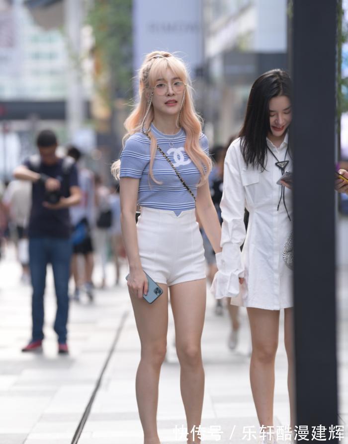 造型|微胖女生的清凉穿搭,既修身又有个性,让造型轻松变好看