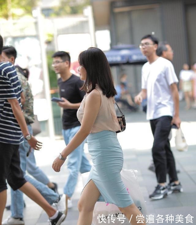 穿搭 年轻自信的包臀裙穿搭随心又时髦，穿出别样的优雅魅力，气质不凡！