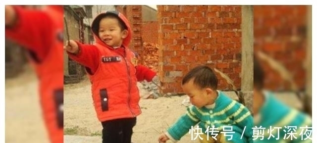 奶奶|把哥哥妹妹分别送到奶奶和姥姥家,几天后,妈妈看到照片忍不住笑