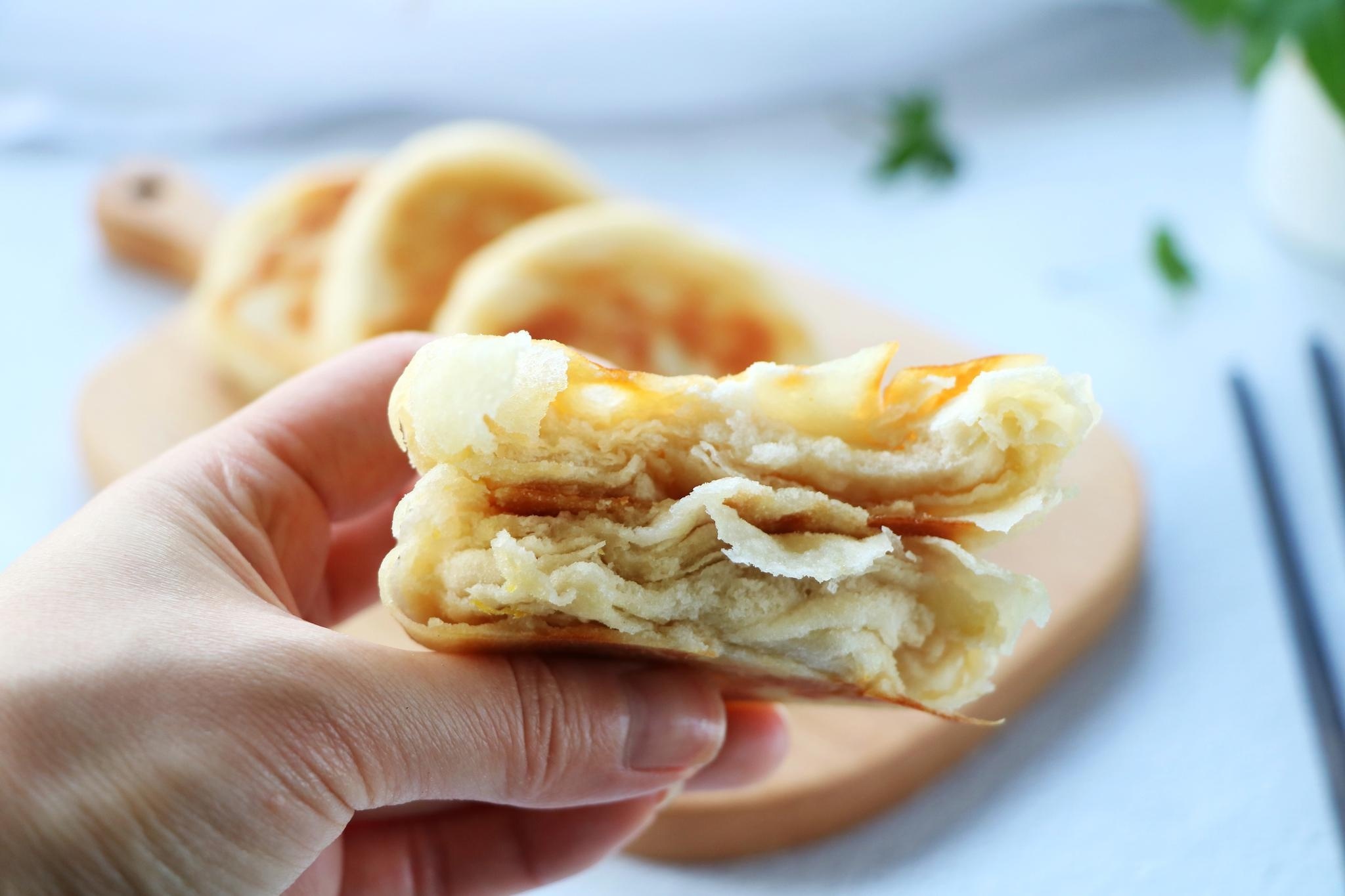 饼我家就爱这样吃,2天吃一次不算多,做法简单,连皮都酥的掉渣