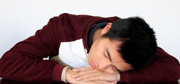 睡眠时间|男性雄性激素旺盛,通常有这3个习惯,占一个也不错