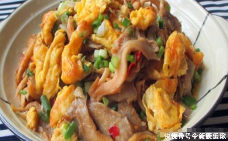 鸡蛋|低廉的价格，却拥有全面的营养，让宝宝爱吃，个子长得更好哦