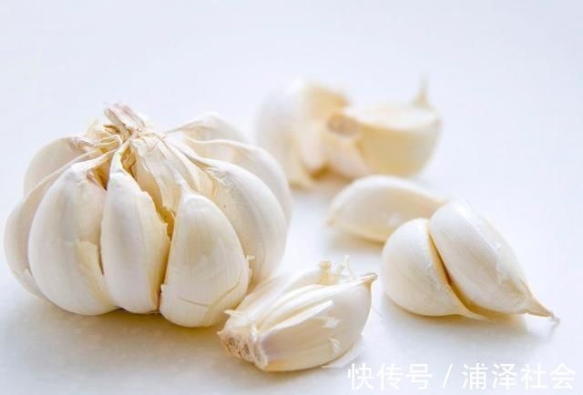 张开口|这4种“大蒜”不要买,买了也不要吃,赶快扔掉,看看你家有吗