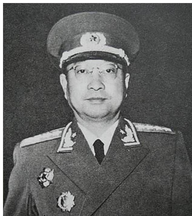 旅长|红三十一军改编为386旅,为何陈赓担任旅长,而不是军长萧克?