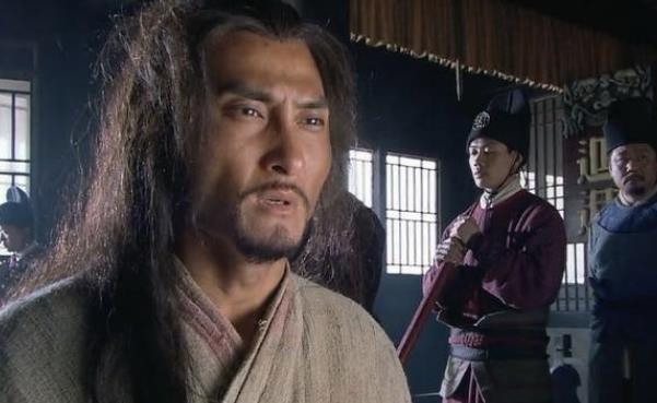 干净利落|揭秘:林冲为何能对自己的屈辱一忍再忍,杀王伦却如此的干净利落