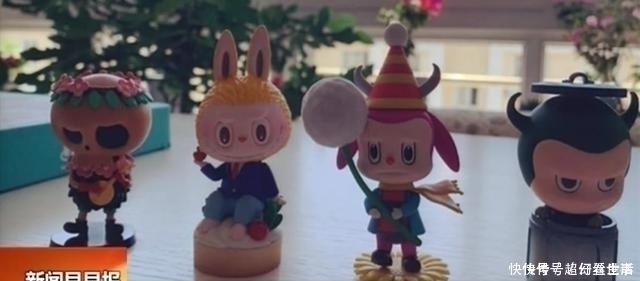 手机|12岁女孩三天花12W买盲盒,父母发现后要退款,店员以为富二代