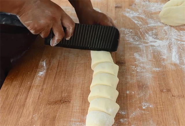 做法|玉米面窝窝头配方来了,口感香甜松软,好吃不塌陷,做法超简单