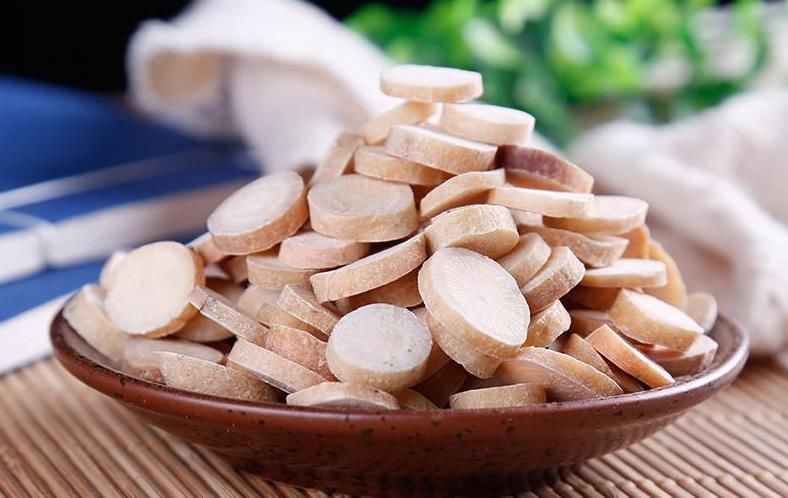 张仲景一个神奇的配方,5味药,疏通气血,搞定从头到脚的麻木