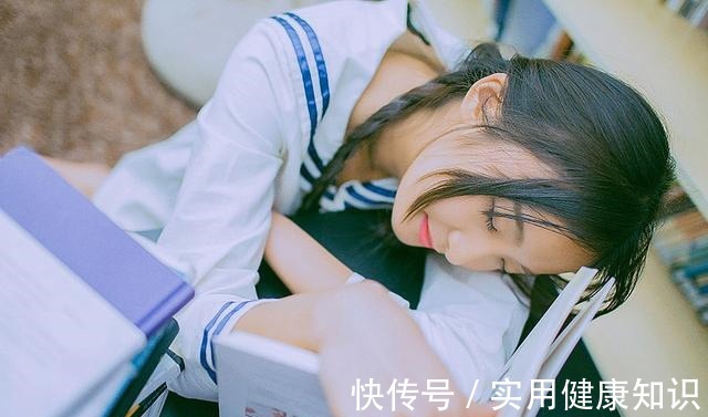 董卿#女人最高级的美,源于内在的底蕴与涵养!