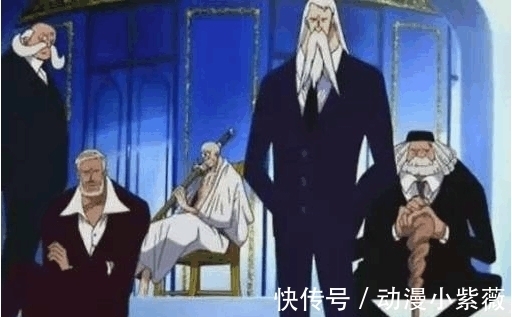 身份|海贼王: 鹰眼居然也是天龙人! 明哥的小配饰, 坐实了鹰眼的身份!