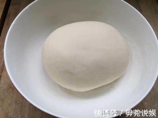小面姨|天凉了，我常给家人吃这早餐，既简单又营养，早上能多睡20分钟