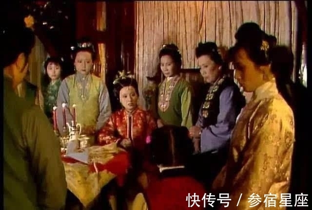 薛宝钗&抄检大观园暗示了贾宝玉的婚姻,贾府选了谁?王熙凤就是风向标