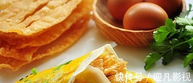 莴苣|想吃煎饼果子，不用出去买，一个平底锅在家制作比外面卖的好吃