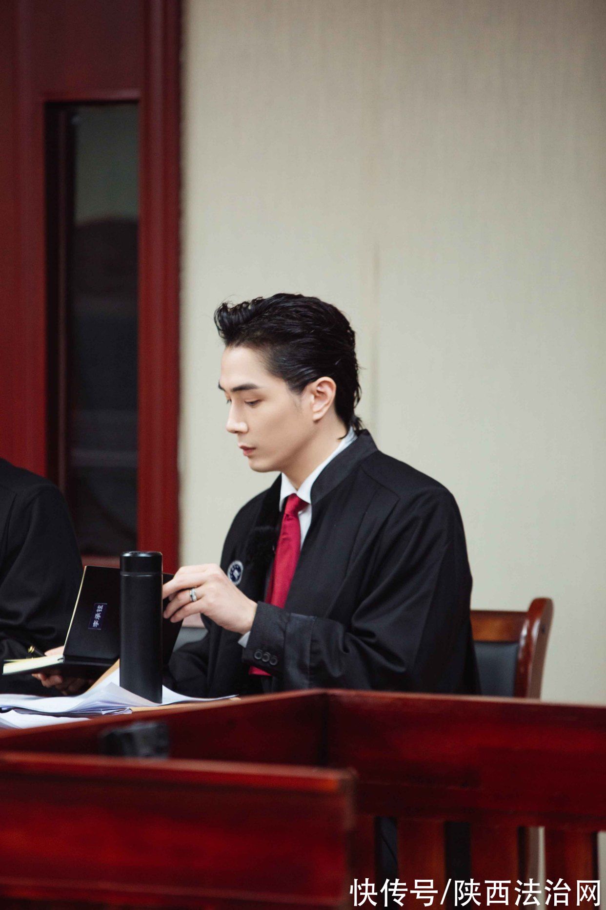 《我們的滾燙人生》法援站 張智霖張晉模擬法庭高能對峙