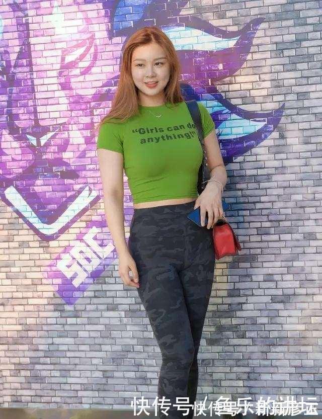 搭配|又乖又可爱的打底裤,增加自身的魅力和吸引力,优雅高贵