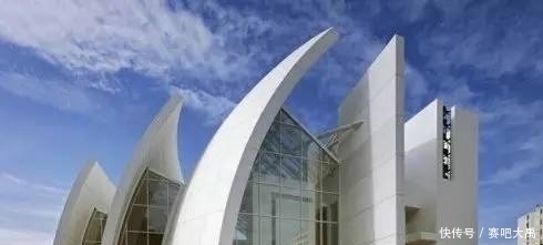 装配式建筑|猪竟然也能住在别墅里,来看看这个简洁实用的田园乡居吧!