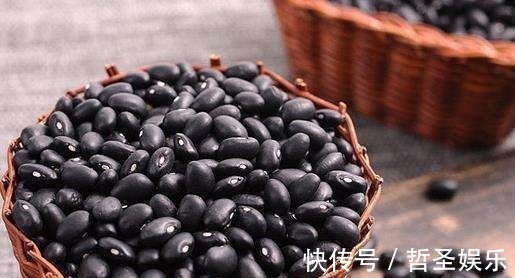 黑豆|黑豆和此物一起吃,益气养血,补肝肾,清热明目,好处数不胜数!