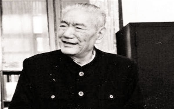 开国|此人是开国将军,回家看望母亲却发现母亲正要去要饭,当场泪奔