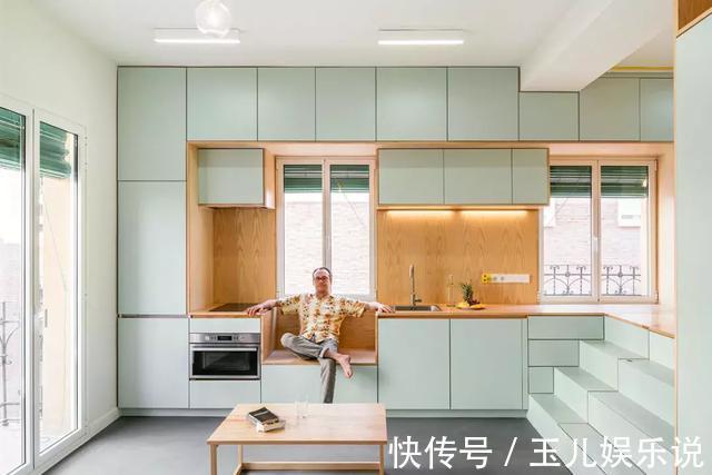 设计师|国外35㎡公寓,设计师脑洞大开,还是头一次见,储物空间真是一绝